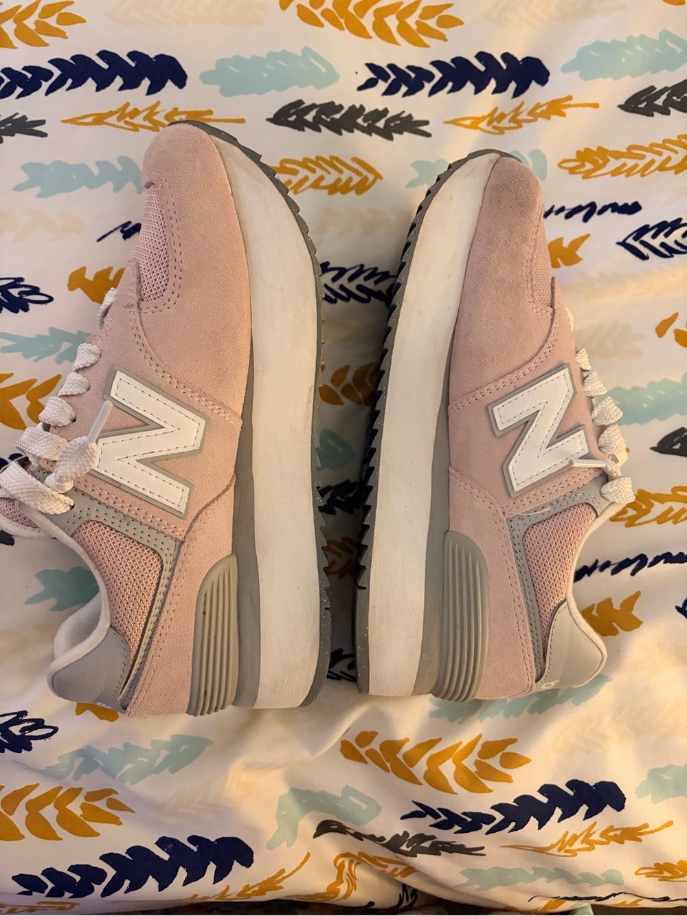 New Balance 574 Pink Suede & Mesh Sneakers - Picture 4 of 8